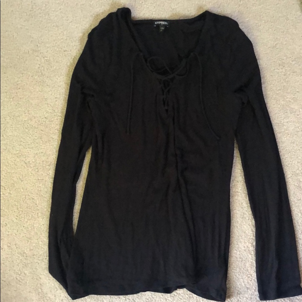 Express tie top